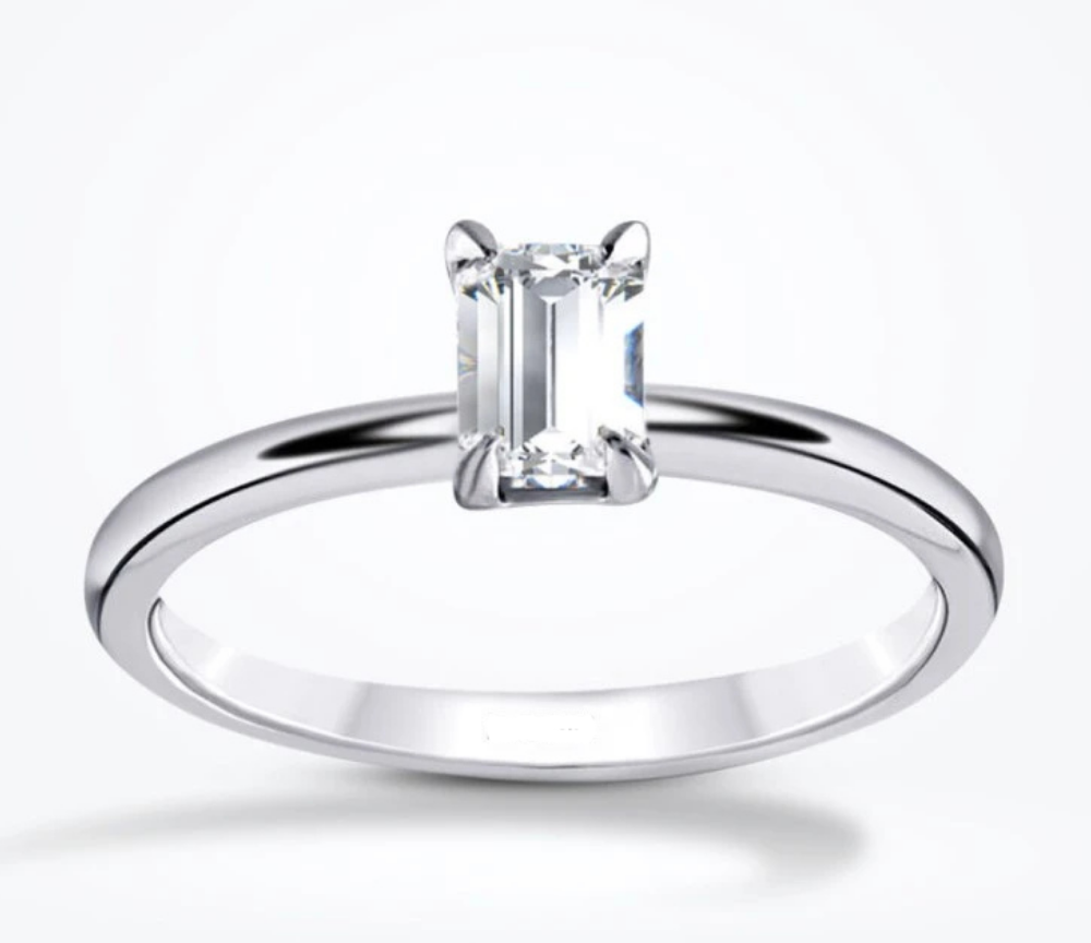 0.40 Karat E VS1 Laboratuvar Pırlanta Emerald Tektaş Yüzük