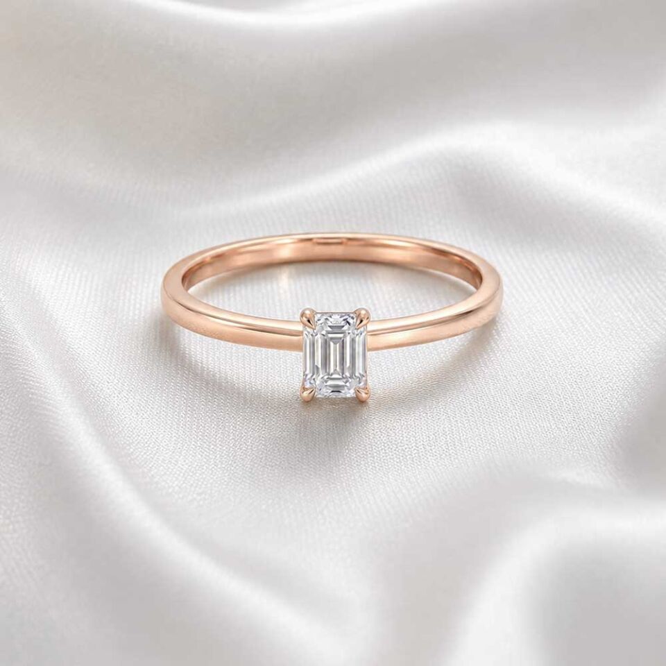 0.40 Karat E VS Laboratuvar Pırlanta Emerald Tektaş Rose Altın Yüzük