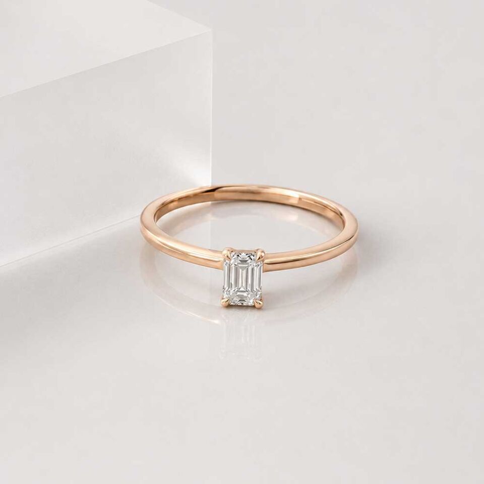 0.40 Karat E VS Laboratuvar Pırlanta Emerald Tektaş Rose Altın Yüzük