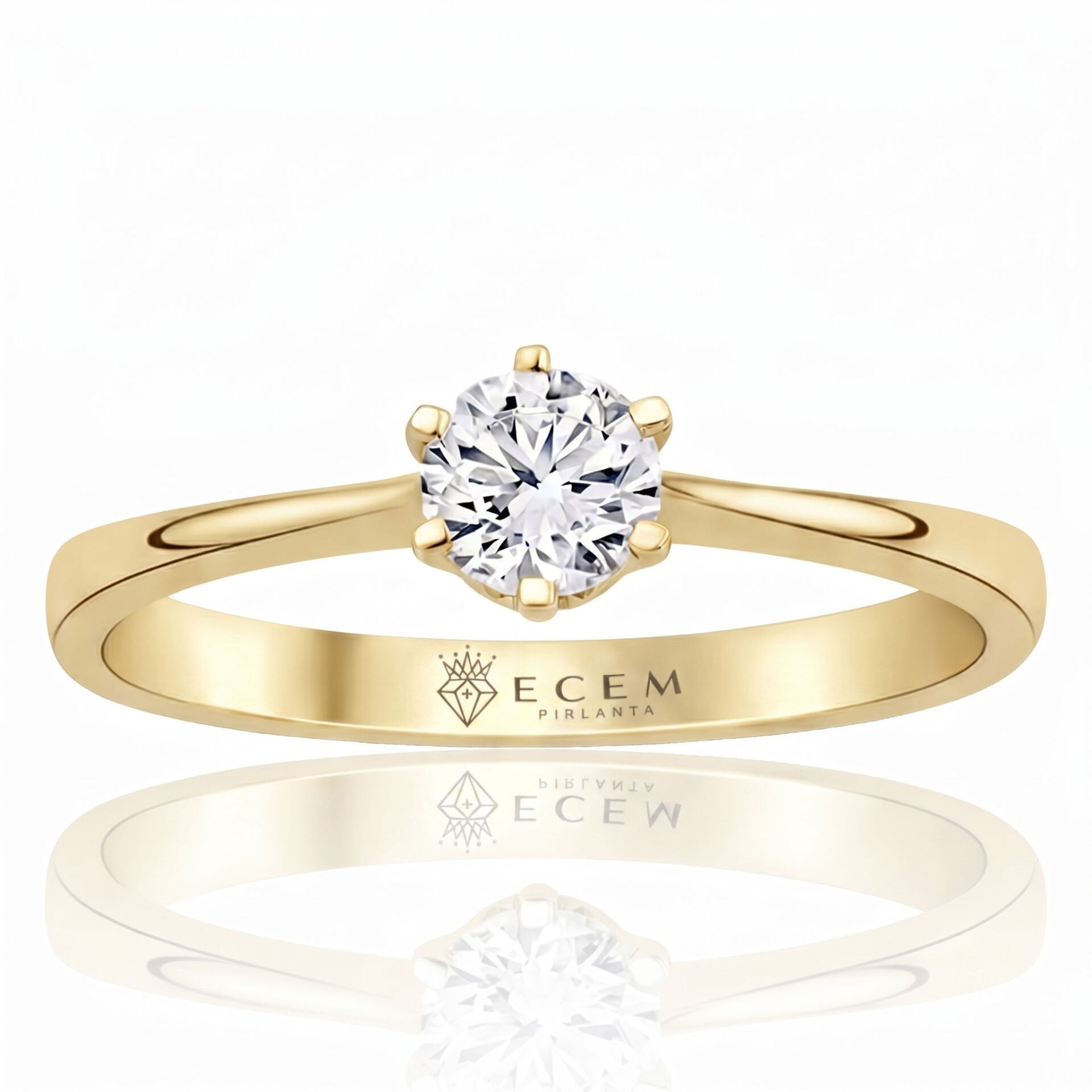 0.60 Carat E VS Lab. Diamond Solitaire Yellow Gold Ring