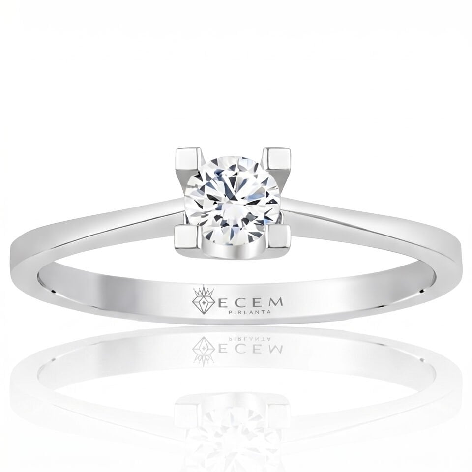 0.60 Carat E VS Lab-Diamond Solitaire Ring