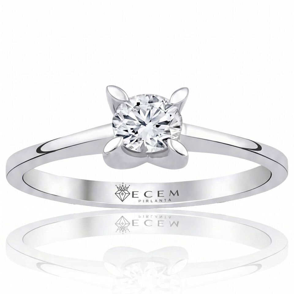 0.60 Carat E VS Lab-Diamond Solitaire Ring